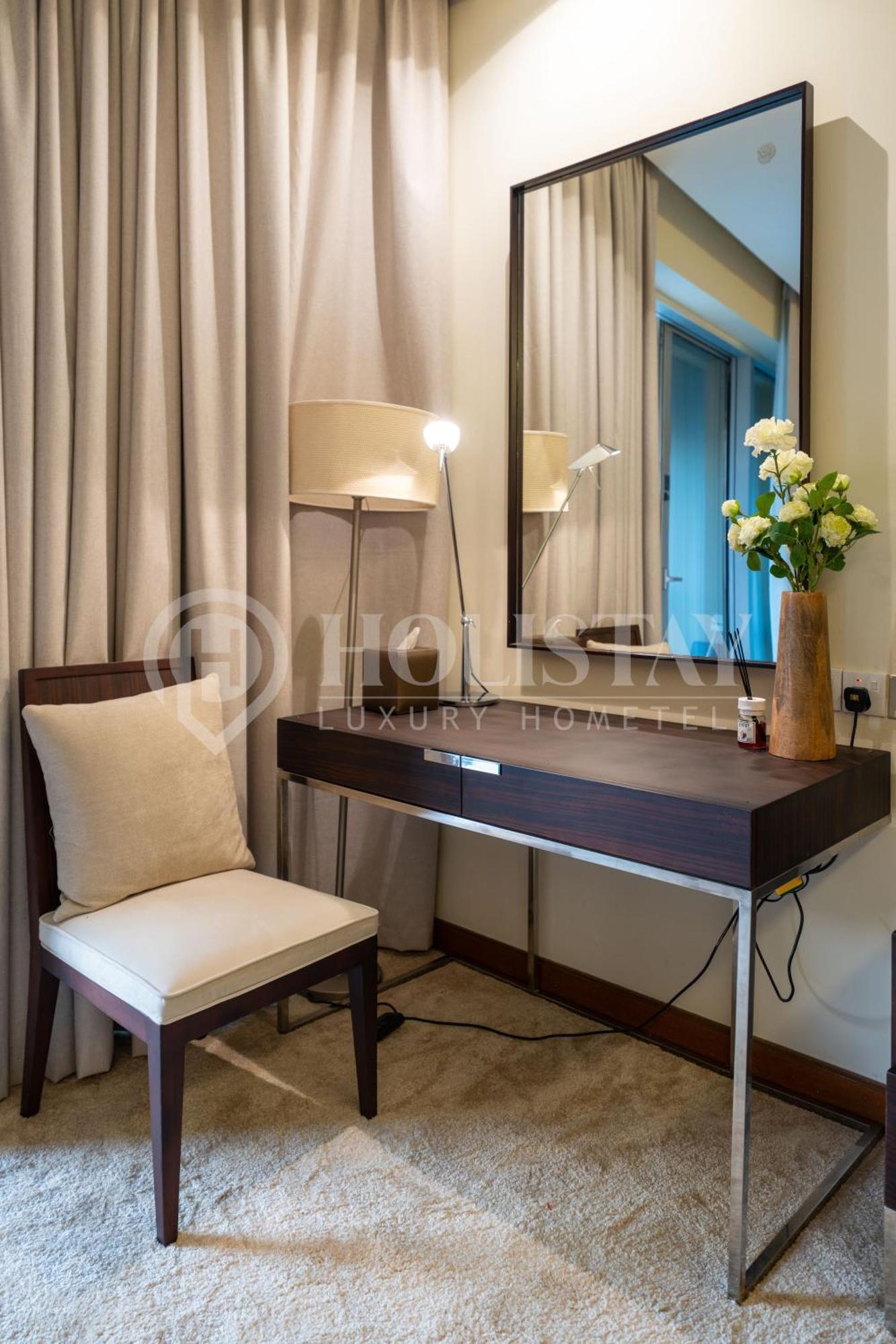 Holistay Luxury Homes - Burj Khalifa View - Direct Access Mall Апартаменти