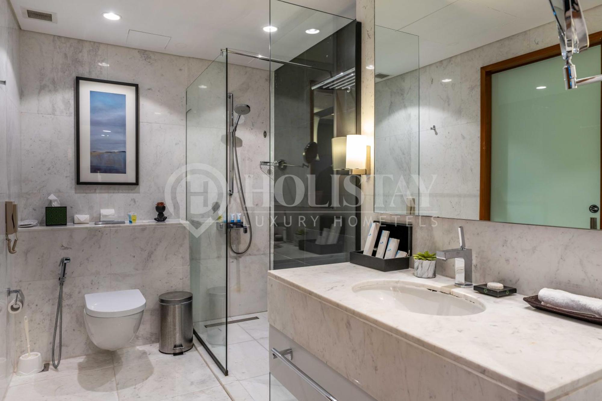 Holistay Luxury Homes - Burj Khalifa View - Direct Access Mall * Дубай