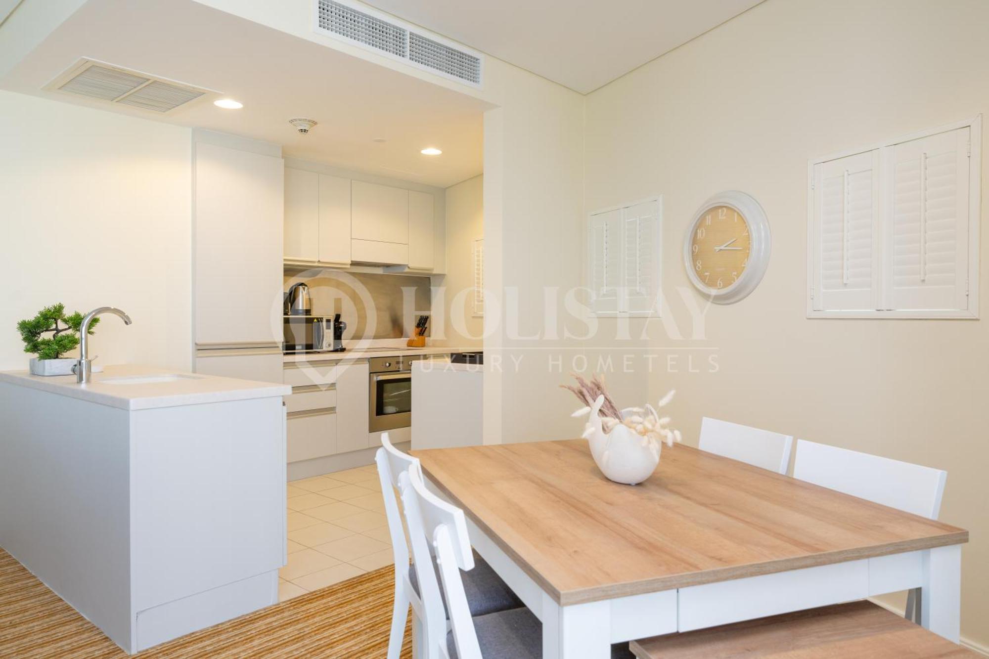 Holistay Luxury Homes - Burj Khalifa View - Direct Access Mall Апартаменти *